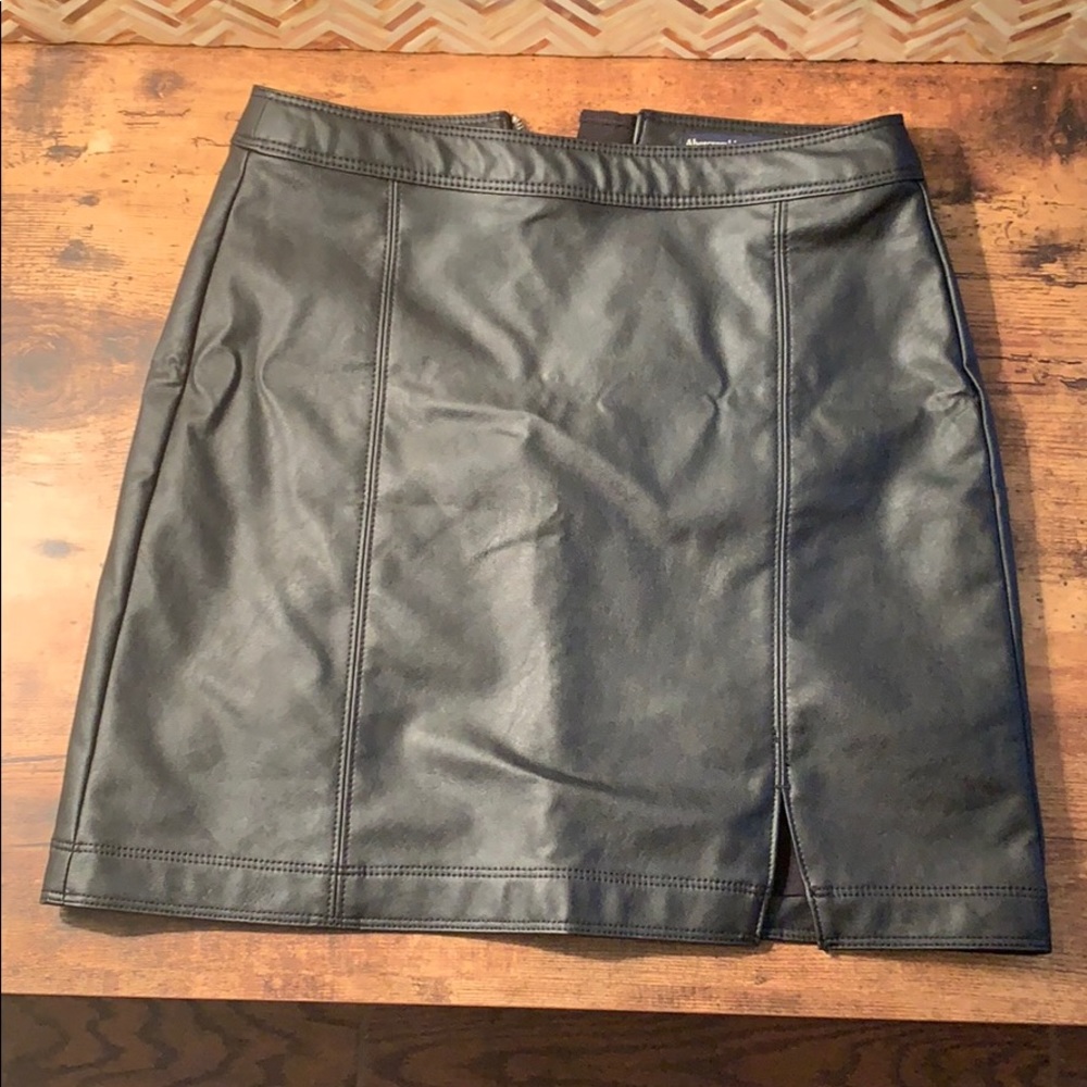 Abercrombie Vegan skirt